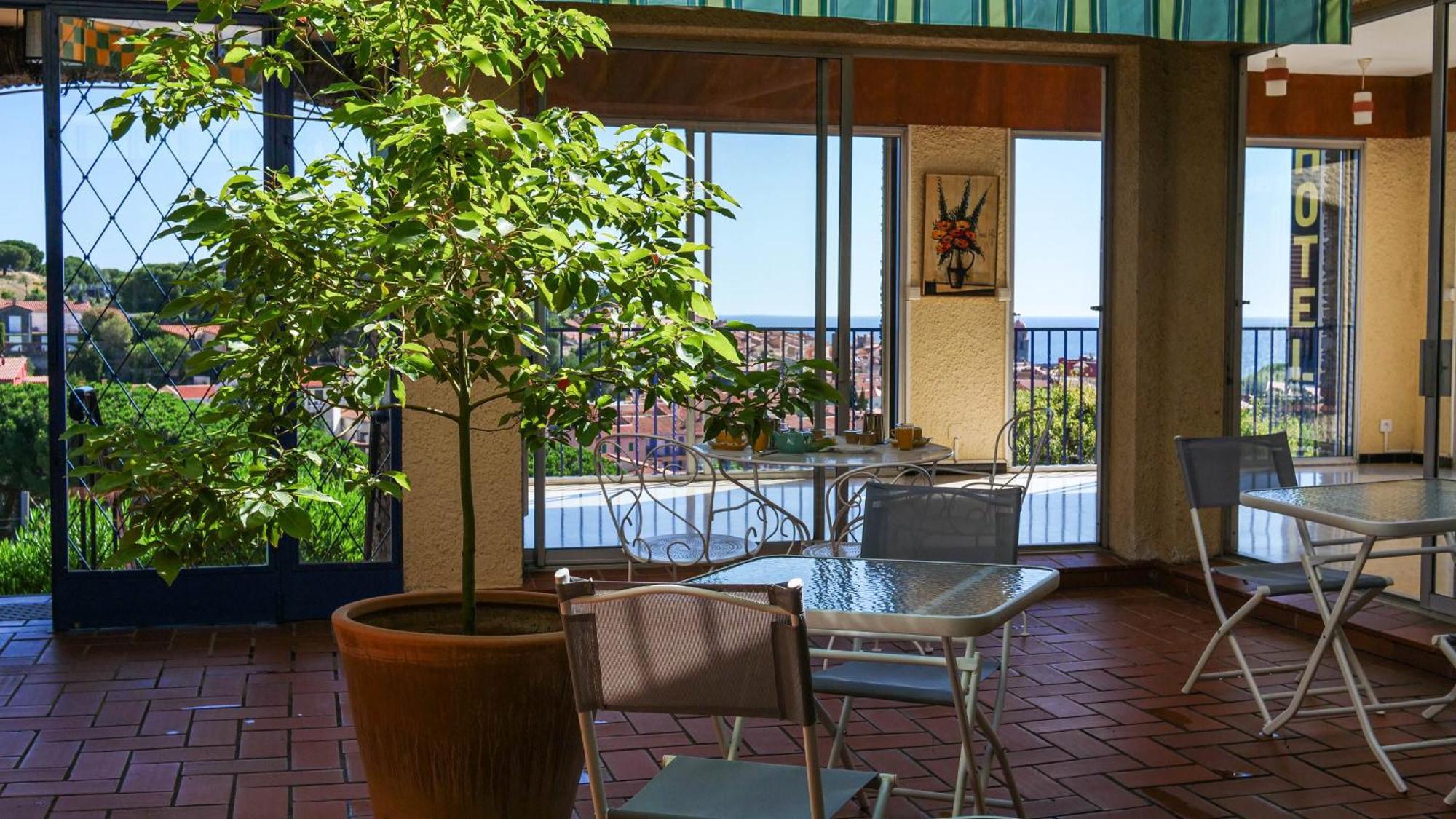 Hotel Ambeille Vue Mer كولِيورْ المظهر الخارجي الصورة